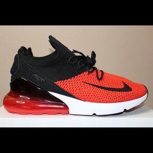 Nike Air Max 270 Flyknit